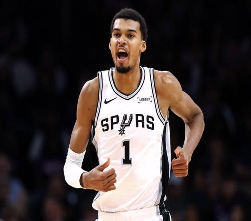 冰壶赛场,中国战队对,决美国队,新葡京,新葡京app,新葡京娱乐,新普京赌场